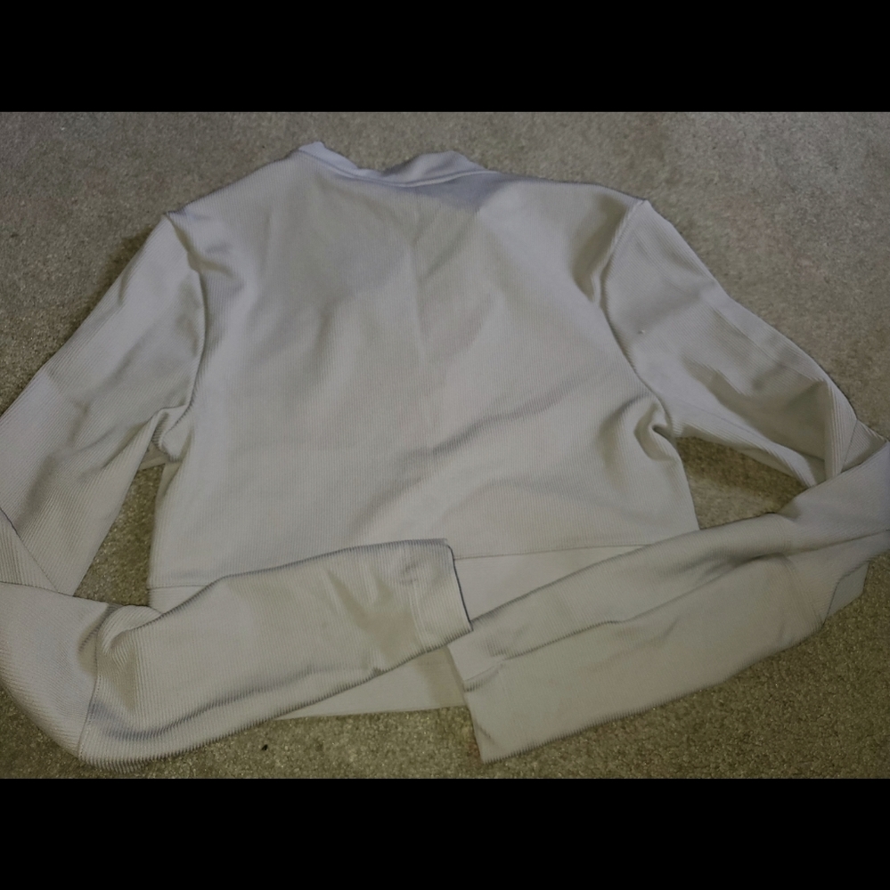 Nike - Picture 4 of 5